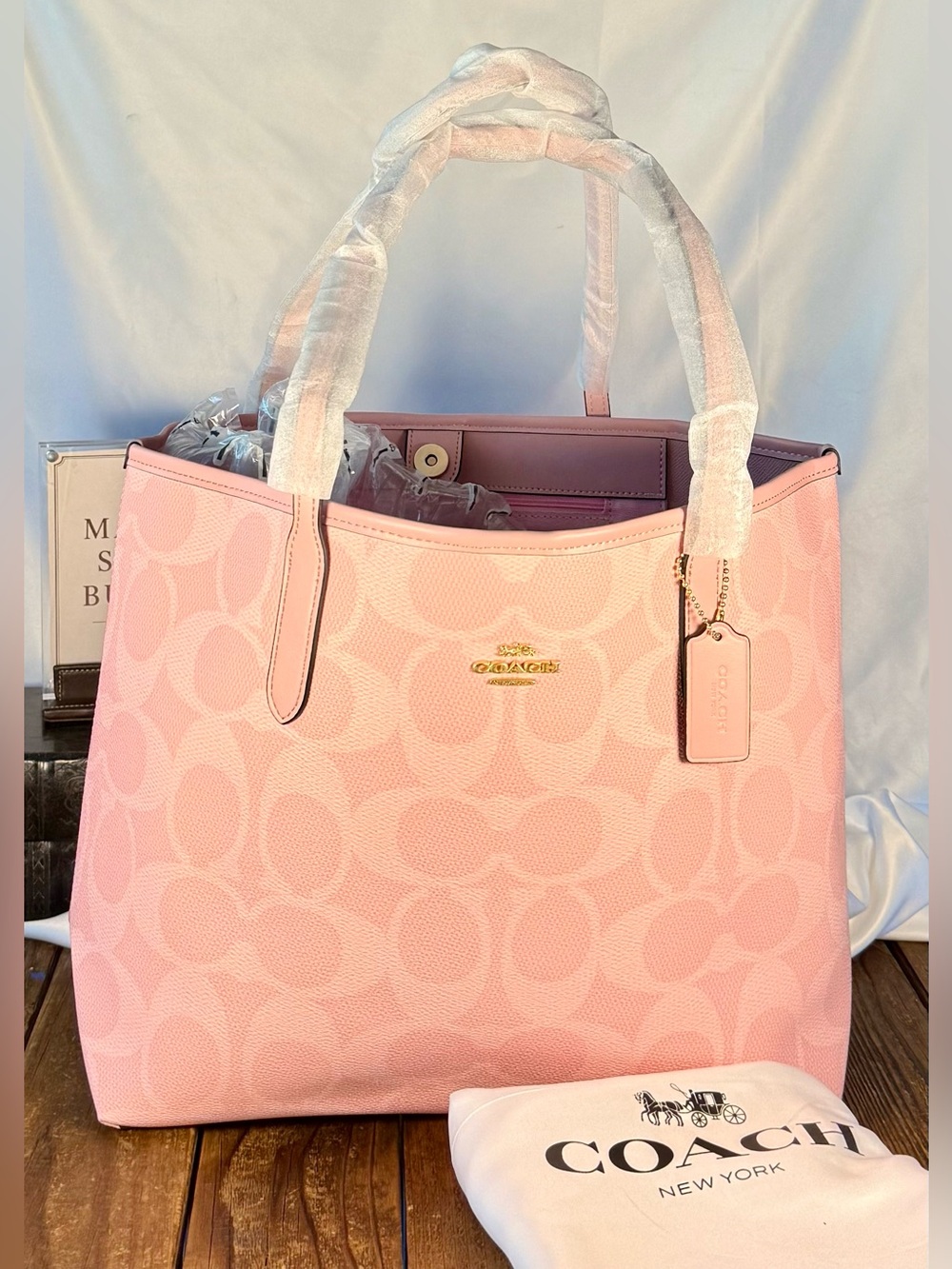 NEW 2020 58874 Coach Prairie Pink Pebbled Leather Satchel with gold hardwa